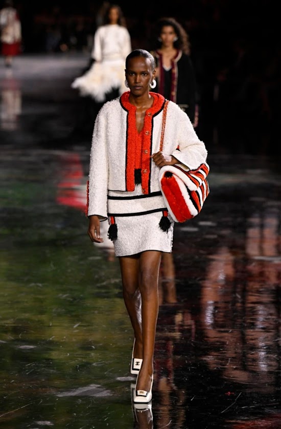Tweed jacket: This timeless piece is super trendy this year